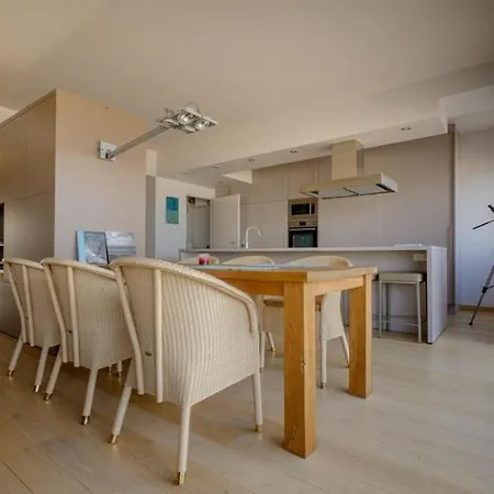Lecomte Apartment