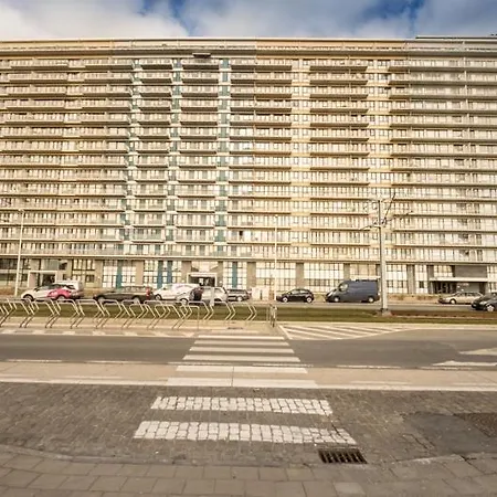 Lecomte Apartment Ostend